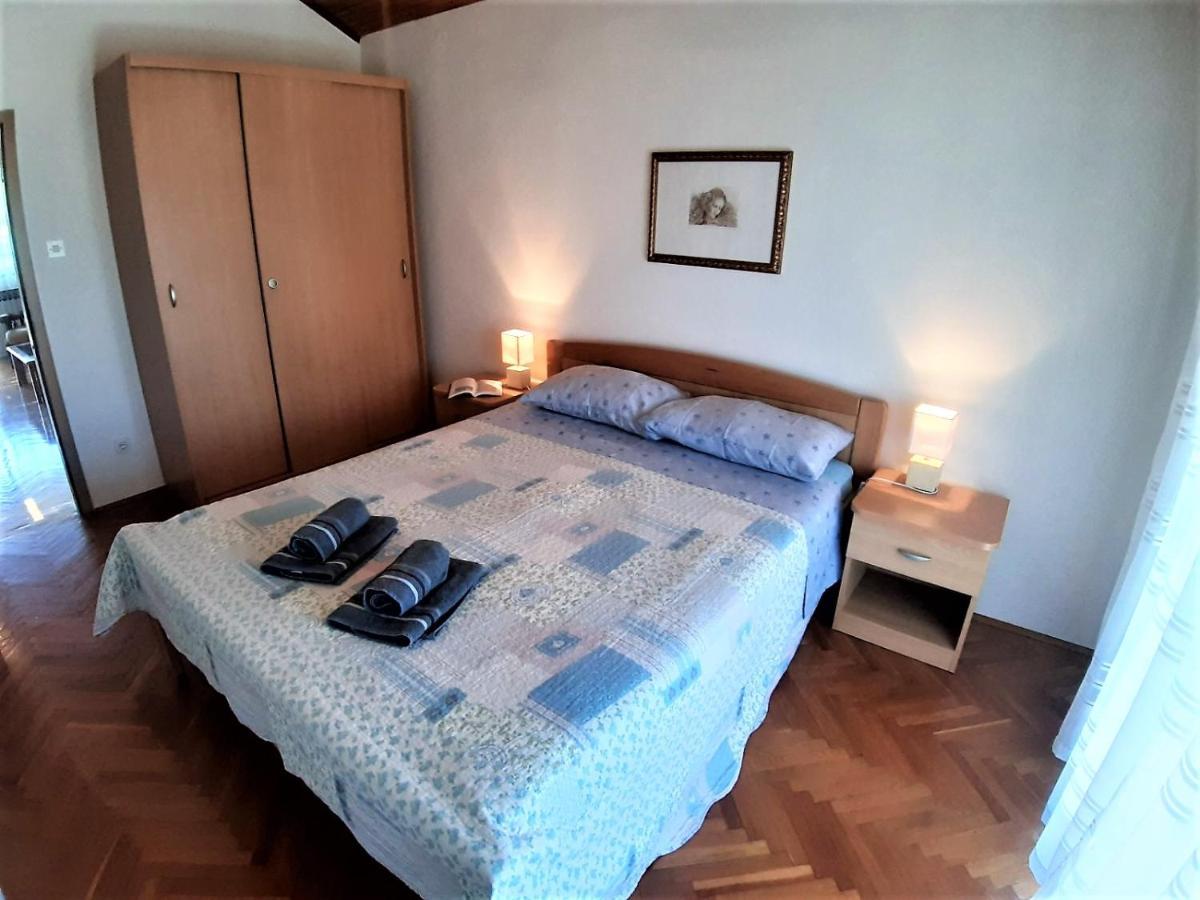 Apt Mirella Apartment Rovinj Extérieur photo